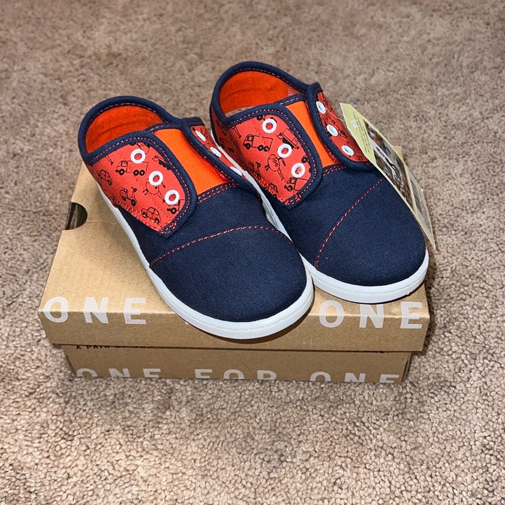 TOMS Tiny Paseo Shoes